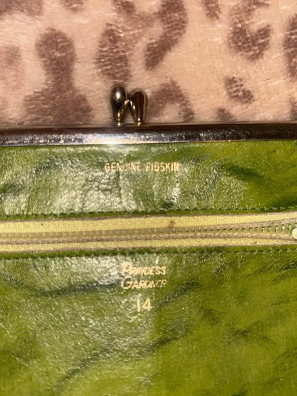 Vintage 60s Genuine Pigskin coin purse